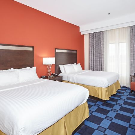 Holiday Inn Express And Suites Columbia University Area By Ihg Exteriér fotografie